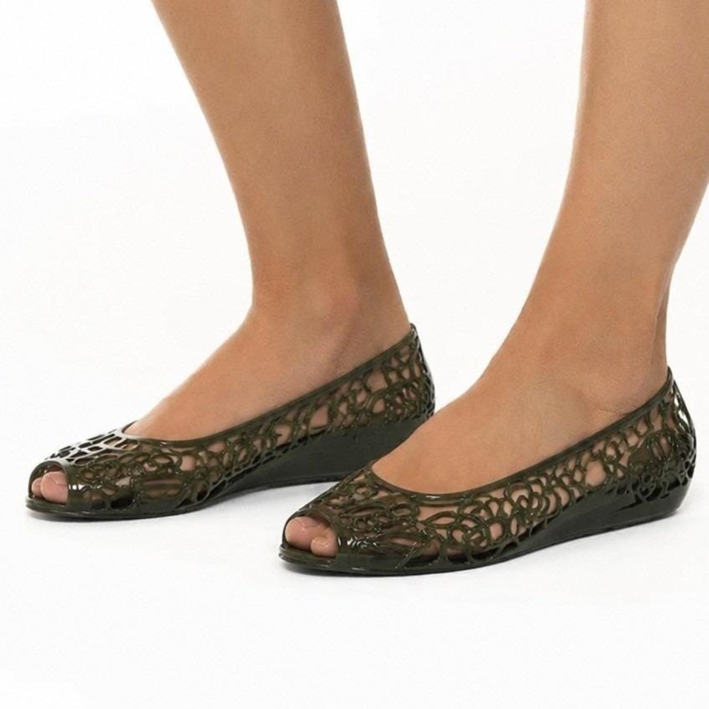 Crocs Isabella Jelly Flat Women 7 Black Slip On Floral Cutout Peep Toe Ballerina